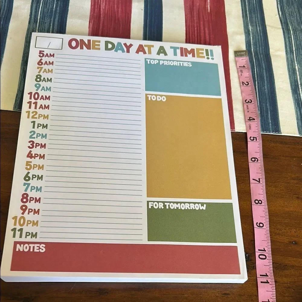 Colorful Daily Planner Pad - Picture 4 of 6